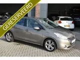 Foto 21 van Peugeot 208 1.6 e-HDi Allure gereserveerd (bj 2012)