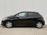 Foto 25 van Peugeot 208 1.2 PureTech Signature  | extreem lage km stand | stoelverwarming | carplay | Heel netje