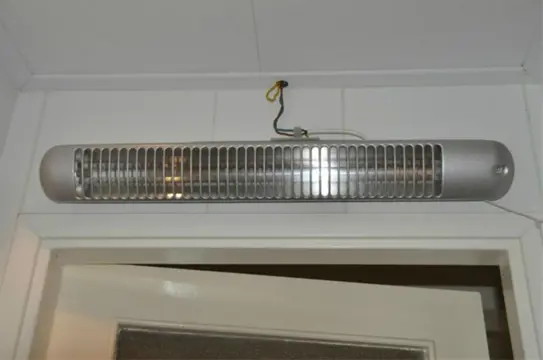 Diplex-straalkachel voor badkamer of garage