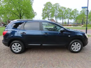 Foto 18 van Nissan QASHQAI+2 1.6 Visia 7 Persoons Airco Navigatie Panoramadak Achteruitrijcamera Lm Velgen Trekh
