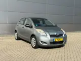 Foto 24 van Toyota Yaris 1.0 VVTi Acces Airco| 5Drs