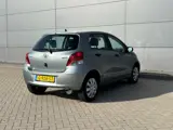 Foto 25 van Toyota Yaris 1.0 VVTi Acces Airco| 5Drs