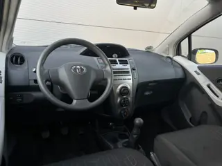 Foto 18 van Toyota Yaris 1.0 VVTi Acces Airco| 5Drs