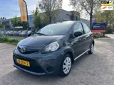 Foto 22 van Toyota Aygo 1.0 VVT-i Comfort - Airco - elektr ramen - 5Drs