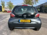 Foto 27 van Toyota Aygo 1.0 VVT-i Comfort - Airco - elektr ramen - 5Drs