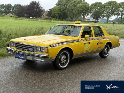 Chevrolet USA Caprice 5.0 Classic Sedan V8