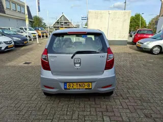 Foto 16 van HYUNDAI I10 1.1 i-Drive Cool RADIO CD/AIRCO/CENTR.VERGR/ELEC.RAMEN VOOR
