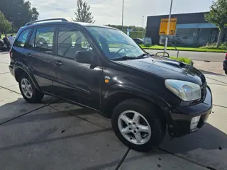 Foto 15 van Toyota RAV4 2.0 D4-D Sol - Airco - Electr Ramen -