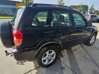 Foto 16 van Toyota RAV4 2.0 D4-D Sol - Airco - Electr Ramen -