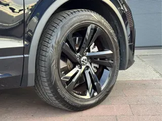 Foto 18 van Volkswagen Tiguan 1.4 TSI eHybrid R-Line Business+ | Black style | IQ Light | Stoel-stuur verw | Cam