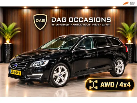 Volvo V60 D6 220PK | AWD | AUTOMAAT | LEDER | CAMERA
