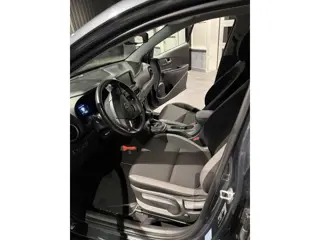 Foto 11 van Hyundai Kona 1.0 T-GDI Comfort