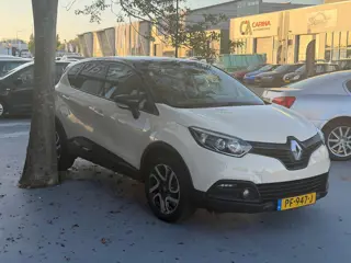 Foto 18 van Renault Captur 1.2 TCe Helly Hansen/automaat/airco/cruise/ Trekhaak/camra/PDC achter/Dealer onderhou