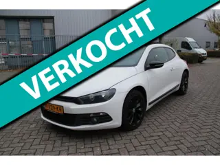 Volkswagen Scirocco 2.0 TSI DSG/PANORAMADAK/STOELVERWARMING