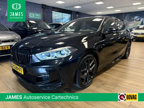 BMW 1-serie 118i M Sport |LED|PANO|HiFi|Elek. achterklep|Stuur & Stoelverwarming|M Schadow Line|