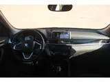 Foto 25 van BMW X1 sDrive18i 140pk Aut. Executive Edition - Navigatiesysteem - Achteruitrijcamera - Cruise contr