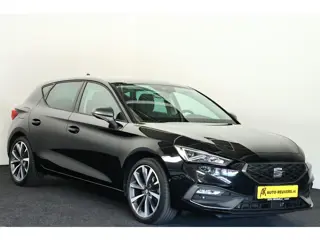 Foto 16 van SEAT Leon 1.5 eTSI FR / LED / Navi / CarPlay / ACC / Camera