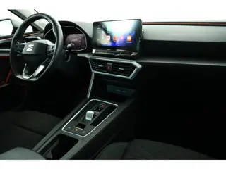 Foto 11 van SEAT Leon 1.5 eTSI FR / LED / Navi / CarPlay / ACC / Camera