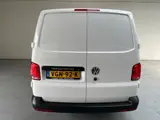 Foto 27 van Volkswagen Transporter Automaat DSG Servicewagen 2.0 TDI 150pk L2H1 3Persoons Sortimo Inrichting, Ai