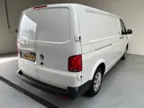 Foto 28 van Volkswagen Transporter Automaat DSG Servicewagen 2.0 TDI 150pk L2H1 3Persoons Sortimo Inrichting, Ai