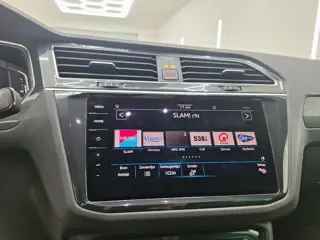 Foto 19 van Volkswagen Tiguan 1.5 TSI 3X R-Line Business+Led+Navigatie+Camera+Assist/winter-Pakket = RIJKLAAR !!