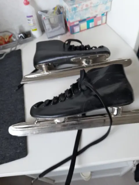 Viking Schaatsen mt 43 (Lage)