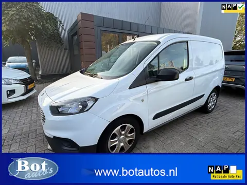 Ford Transit Courier 1.0 Trend / BENZINE / AIRCO / CRUISE CONTROL / SCHUIFDEUR / STOELVERWARMING / N