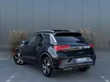 Foto 23 van Volkswagen T-Roc 1.5 TSI 3x R-Line FULL PANO|LEDER|CAMERA|ACC|ECC