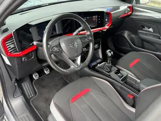 Foto 20 van Opel Mokka 1.2 Turbo GS Line 131pk Camera / Stoel-Stuur verwarming / Dode Hoek Detectie
