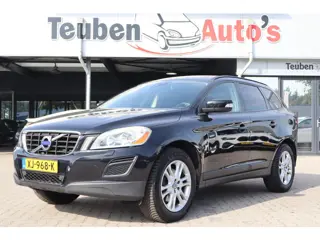 Volvo XC60 2.0T Kinetic | Automaat | Bluetooth | Cruise control | Stoelverwarming | Climate control 