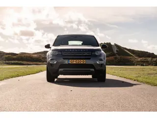 Land Rover Discovery Sport 2.0 Si4 4WD HSE Luxury - MERIDIAN AUDIO - LEDER - PANORAMADAK - 20 INCH -