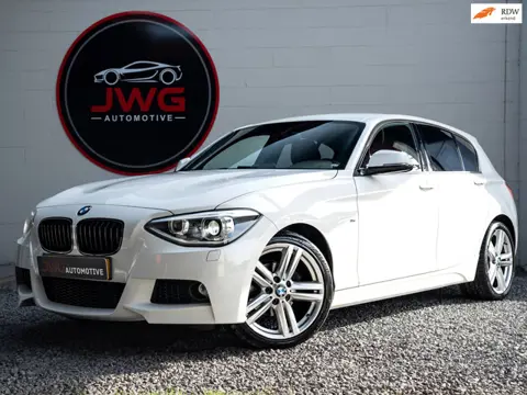 BMW 1-serie 116i M Sport Led/Stoelverwarming/Airco/Volledig onderhouden