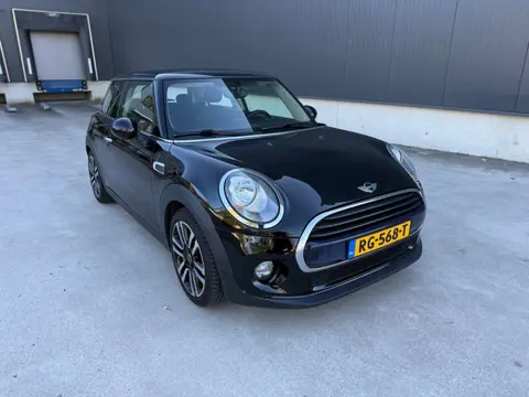 Mini 3-Deurs 1.5 Cooper Business