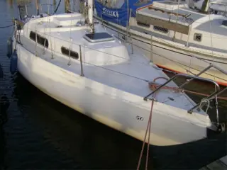 Aangeboden Defender 27