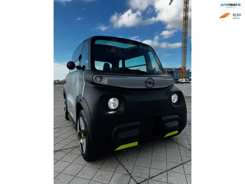 Opel Brommobiel Rocks-E Base CARPLAY PANO LED AM-RIJBEWIJS