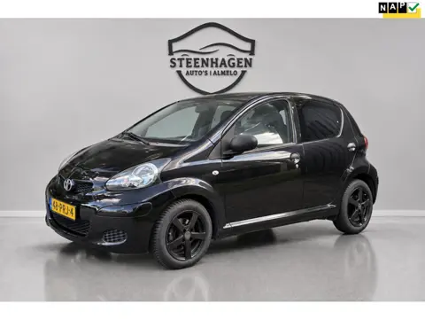 Toyota Aygo 1.0-12V Now