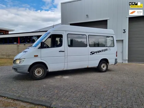 Mercedes-Benz Sprinter 208D 312D LANG HOOG MANUEEL CLEAN CAR