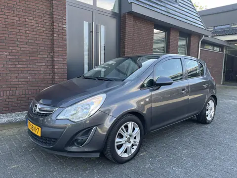 Opel Corsa 1.2-16V Edition 5-DRS AUTOMAAT | AIRCO | GOED ONDERHOUDEN | APK TOT 9-10-2027