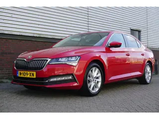Skoda Superb 1.4 TSI iV Business Edition Plus/TREKHAAK/CAMERA!