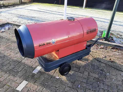 Aireco AIA 80 dieselheater / kanonkachel