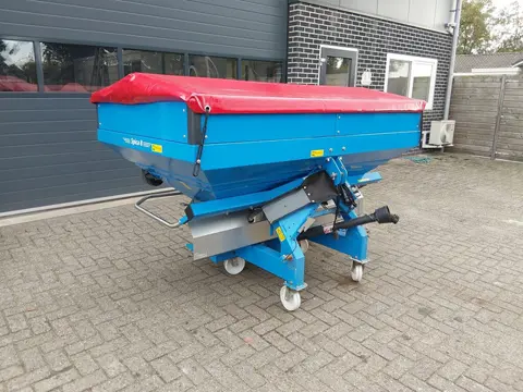 Lemken Spica 8 Kunstmeststrooier
