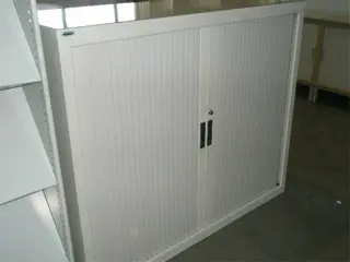 1x Roldeurkast H101xB120