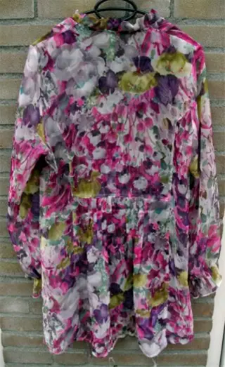 Prachtig tuniekje La Ligna mt 40