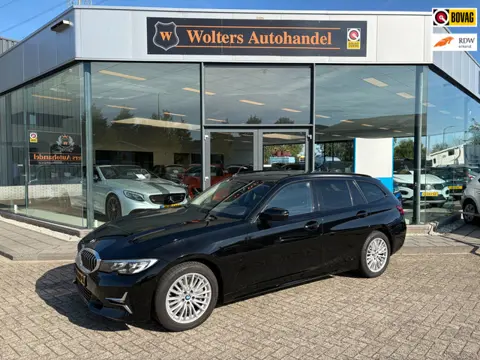 BMW 3-serie Touring 330e xDrive High Executive