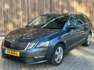Skoda Octavia Combi 1.6 TDI Clever Edition| DSG |NAVI | CLIMA|