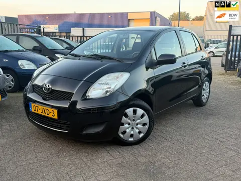 Toyota Yaris 1.3 VVTi Aspiration / Automaat / Airco