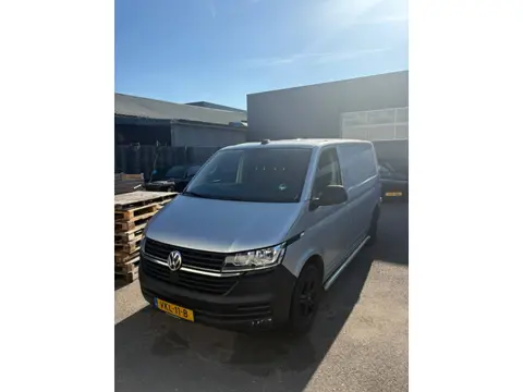 Volkswagen Transporter 2.0 TDI L1H1 28 3 Persoons / Airco / Cruise Controle