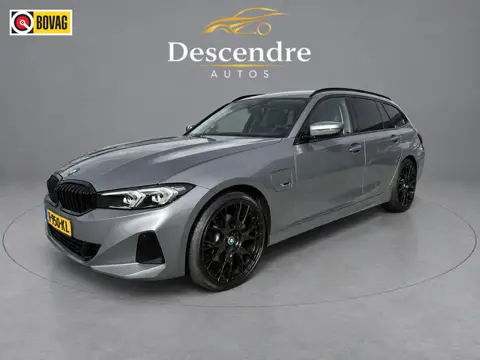 BMW 3 Serie Touring 320e, Black edition, curved dis. 12 maand garantie