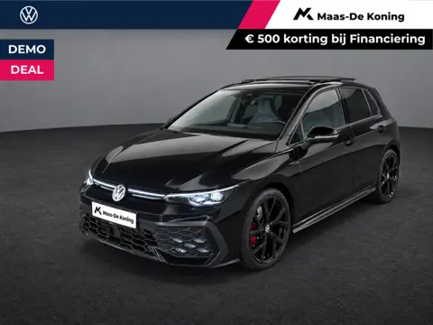 Volkswagen Golf 1.5 eHybrid 272pk GTE · Panoramadak · 360 Camera · Wegklapbare Trekhaak · Stoel &-St