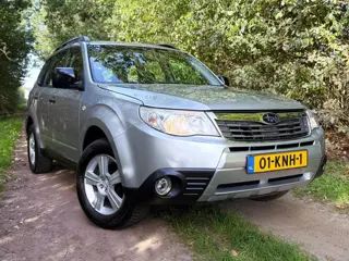Subaru Forester 2.0 X Comfort AWD - Cruise Control - Trekhaak (1.500 kg) - Stoelverwarming - PDC - C